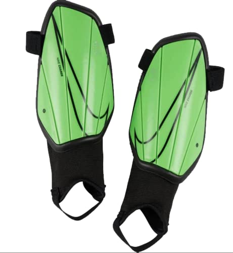 Nike Protège-Tibias Charge pour adulte de couleur noire taille unique