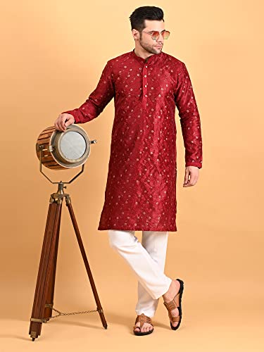 Image of Uri and MacKenzie Embroidery Silk Men's Kurta Pyjama Set