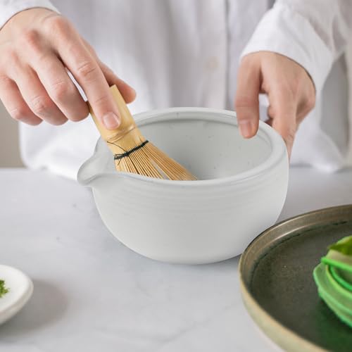 Bol à matcha texture fine céramique blanche traditionnelle de 525ml