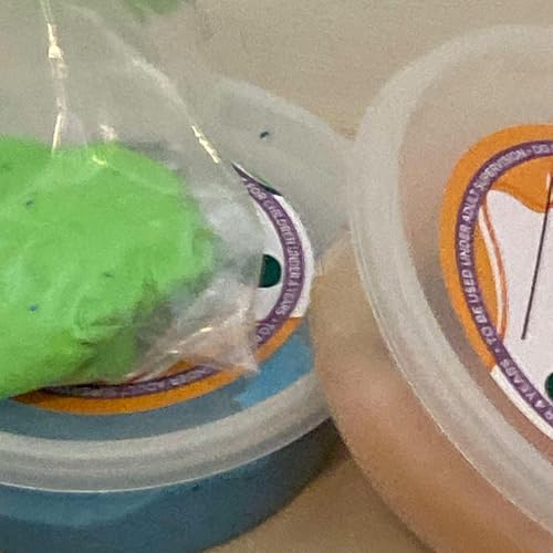 『Samantha 's slime podcast』のカバーアート
