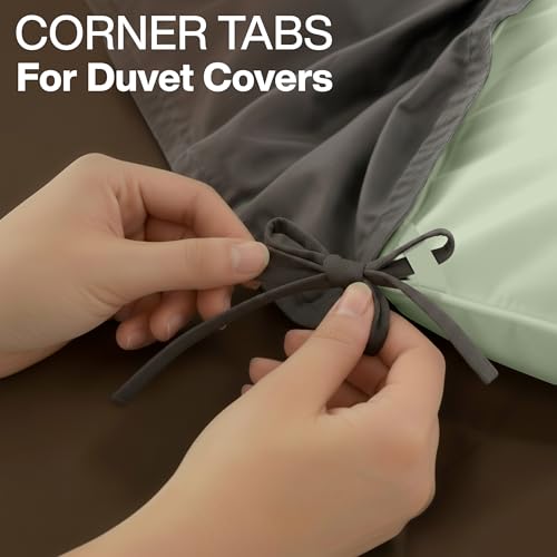 Image of Utopia Bedding Comforter King Size, Duvet Insert, Sage Green, 90 x 102 in