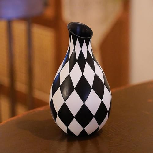 Vase en résine noir et blanc au design moderne pour décoration de table