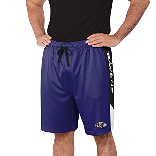 Image of FOCO NFL Mens NFL Team Logo Side Stripe Training Shorts