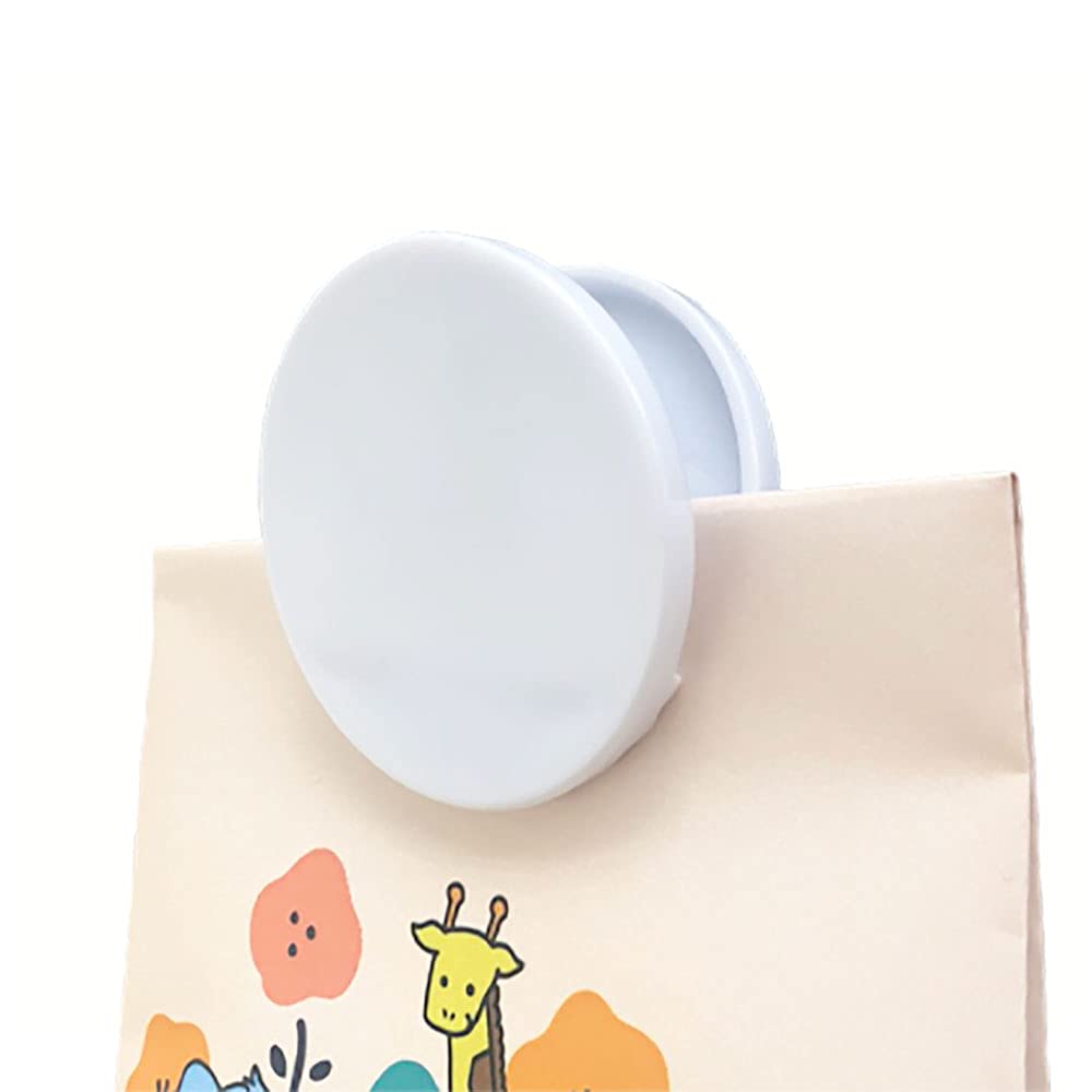 Amazon.co.jp: ダンダダン A オカルン マグネットクリップ : おもちゃ