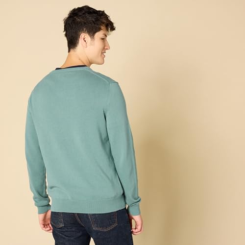 Amazon Essentials Disney | Marvel | Star Wars Men's V-Neck Sweaters3