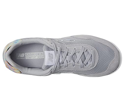 Image of New Balance Women's 515 V3 Sneaker