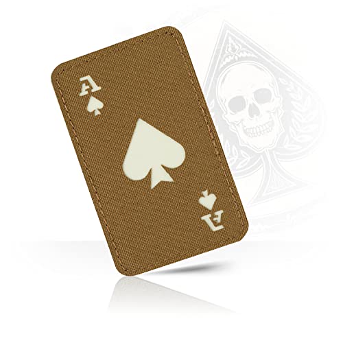 M-Tac Ace of Spades Patch Death Card – taktisk morale-lapp för militärutrustning – armélappar för kläder, jackor, ryggsäckar, hattar – stridskrok och looplåster (prärievarg/GITD)