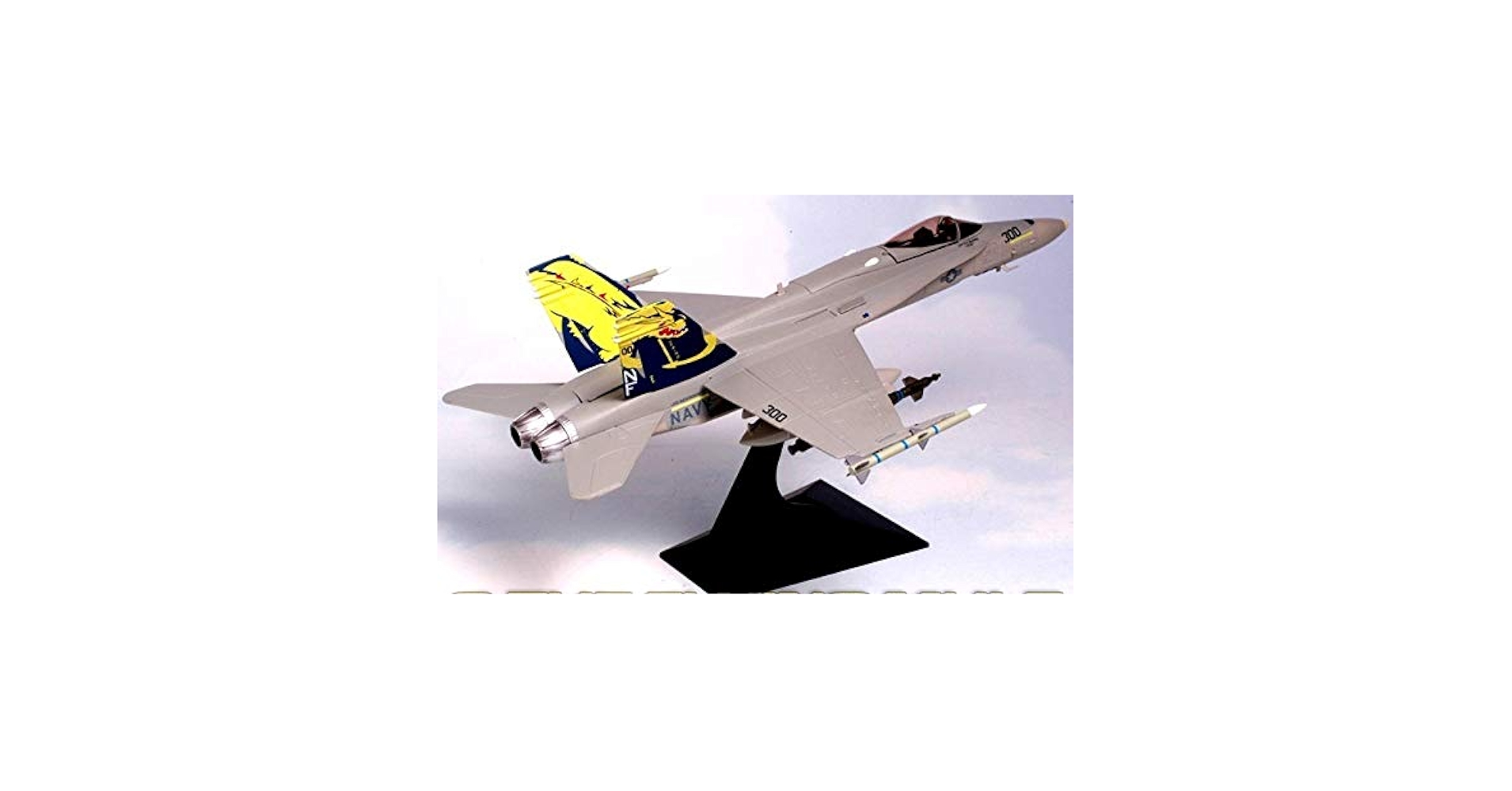 Ｆ-18Ｃ ゴールデンドラゴンズ★第１９２戦闘攻撃飛行隊★インデペンデンス搭載機 Gulliver200 F/A-18Cホーネット アメリカ海軍 第192戦闘攻撃飛行