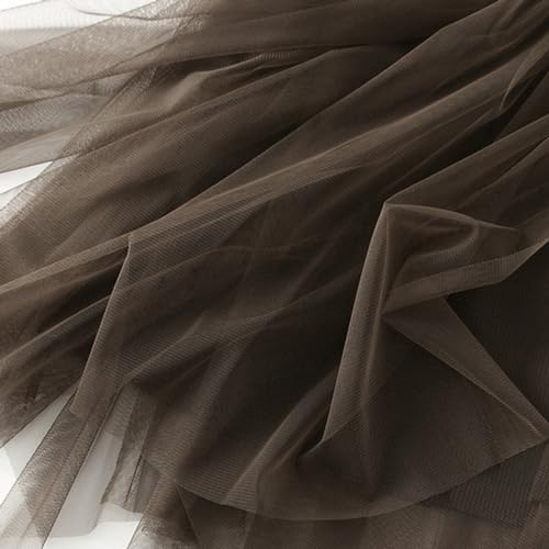 Jupe longue en tulle café pour donner du volume aux robes plissées