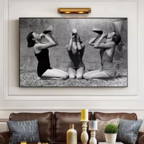 Peinture murale noir et blanc pour habiller un mur vide deco de fete vintage format 60x80cm