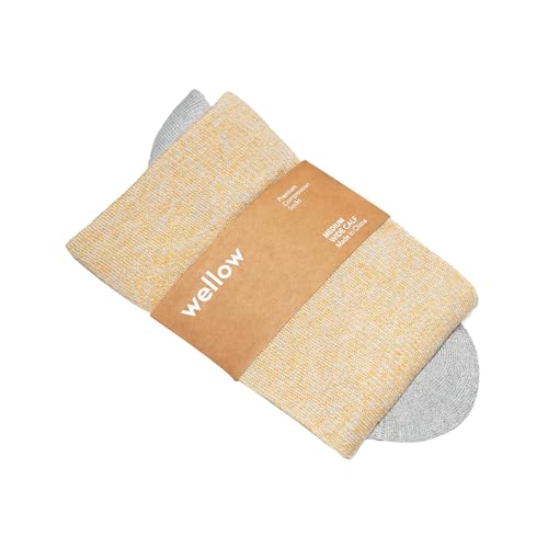 Image of Wellow Wide Calf Compression Socks for Men & Women, 18-25 mmHg Made with Viscose from Bamboo, Nurses & Pregnancy Support, Relieves Swelling, Knee High, XL, Champagne Twist