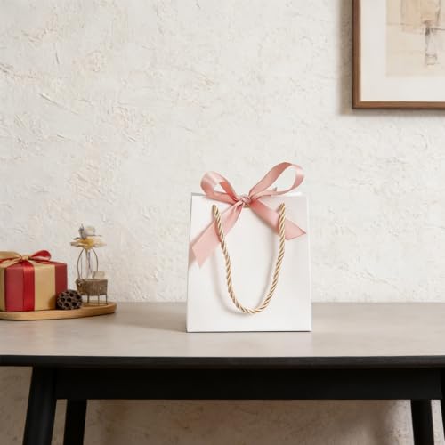 Voyoo Lot de 10 mini sacs cadeaux blancs avec rubans roses - Extra petits sacs cadeaux blancs avec poignées - Pour mariage, douche - 15 x 13 x 8 cm – vue 5