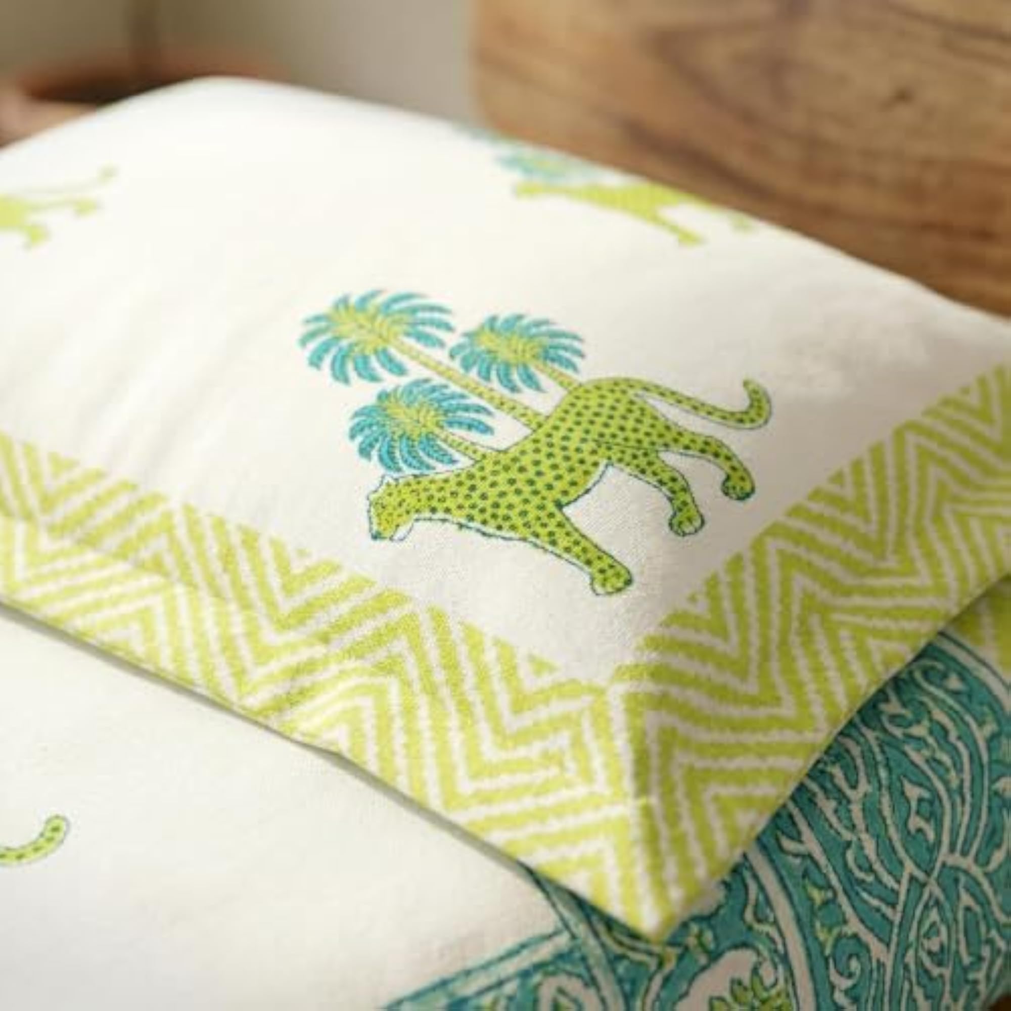 King Size Handblock Print Percale 400 TC Cotton Bedsheet, White Base
