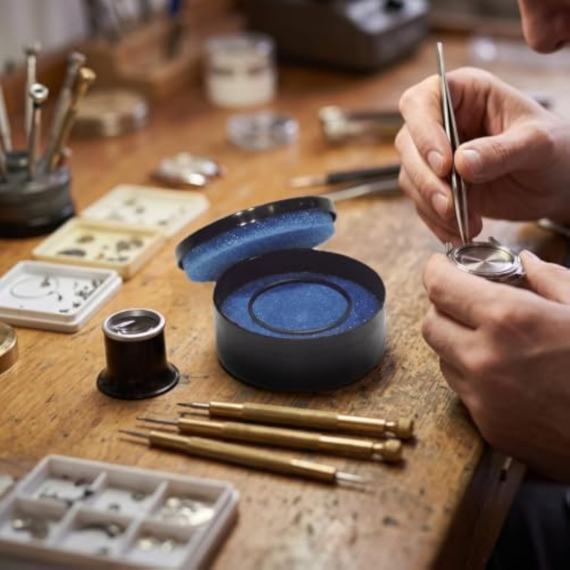 Dust-Proof Watchmaker Lubricant Container for Watch Parts