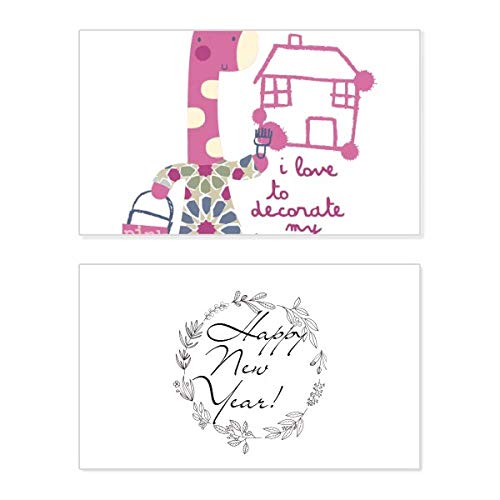 Tarjeta de Año Nuevo con jirafa Decorate House rosa: papelería de animales conmemorativa