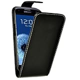 Keine Beeinträchtigung der Bedienung durch Aussparung sämtlicher Anschlüsse