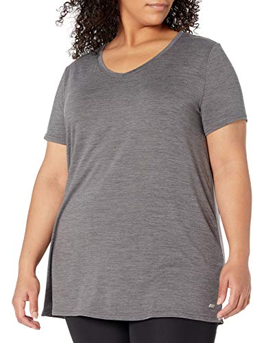 Amazon Essentials Women's Plus Size Tech Stretch Short Sleeve V-Neck T-Shirt, Charcoal Heather, 1X