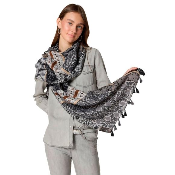 Women's Lightweight Colorful and Stylish Shawls With Tassels-Perfect Shoulder Covers For Spring and Fall2