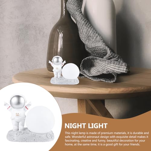 Lámpara de mesa noche astronauta resina plateada LED miniatura 5