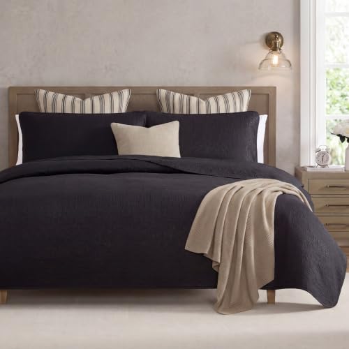 Lorenzo Black Quilt Set, Full/Queen Bedspread with Lightweight Coverlet