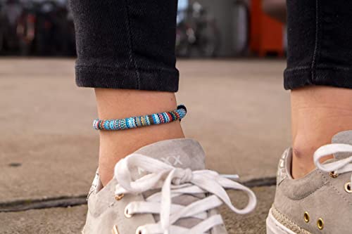 Made by Nami Surfer Fußband Damen & Herren - Boho Ethno Hippie Fußkettchen - Handmade Strand Festival Accessoires - 100% Wasserfest & Verstellbar - 100% Ökologische Baumwolle Rund (Hell-Blau)