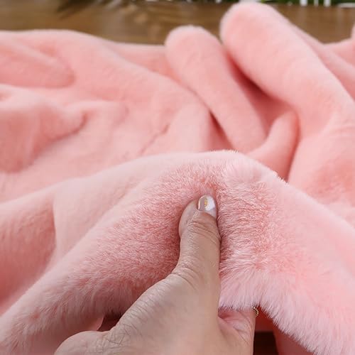 Tissu en fausse fourrure poils courts 10mm pour couture de déguisement