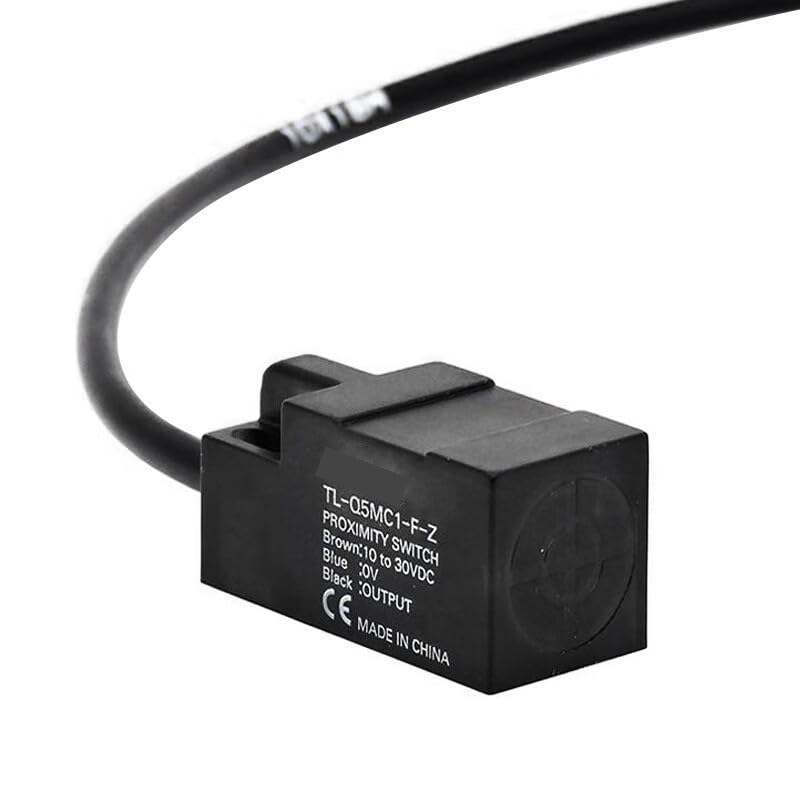 Capteur de proximité TL-Q5MC1-FZ 2M compact format carré avec câble 2 mètres intégré