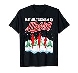 weihnachtsläufer häkeln Dieses lustige May All Your Miles Be Merry Design ist für alle Läufer und Jogger entworfen worden, die das laufen, joggen und Marathon lieben. Auf dem Design siehst du drei joggende Männer mit weihnachtlichen Hintergrund
