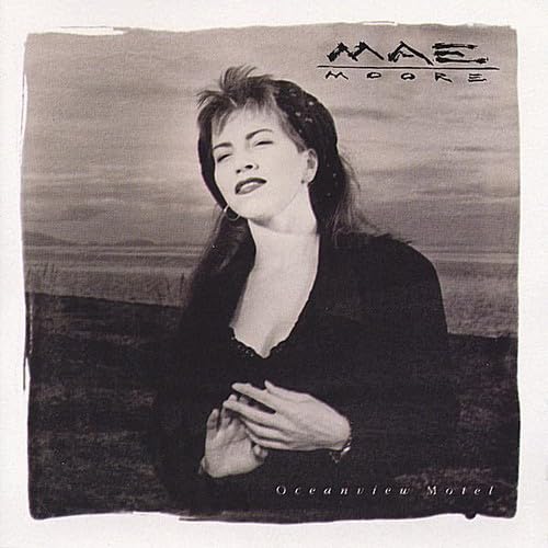 Oceanview Motel [Audio CD] Mae Moore