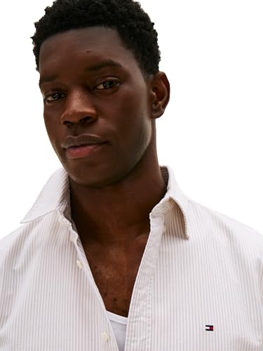 Image of Tommy Hilfiger Men's Long Sleeve Oxford Shirts in Regular Fit, Men's Button Down Shirts, Also Available in Big and Tall