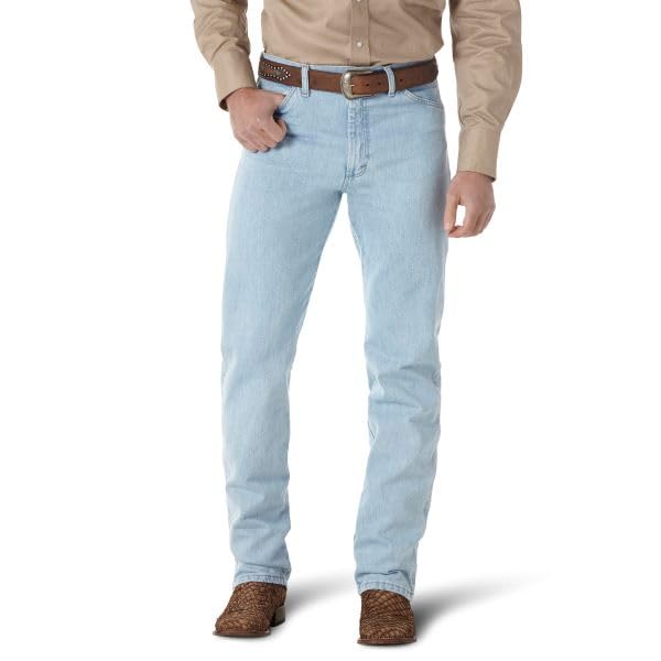 Image of Wrangler Men's Retro Slim Fit Straight Leg Jean