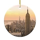 Dimensiones precisas: con un tamaño de 2.9 x 2.9 x 0.15 pulgadas, está perfectamente proporcionado para colgar el árbol de Navidad de Empire State Building. El cordón dorado incluido es fuerte y flexible, lo que permite una fácil instalación en cualquier gancho de rama o clavo sin deslizarse.