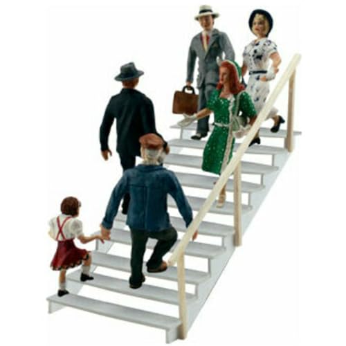 Personnages HO Woodland Scenics sur escalier pour animer une gare miniature réaliste