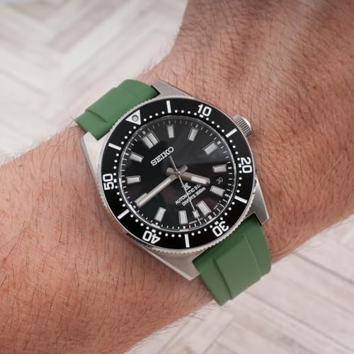 Image of StrapHabit Quick Release Deployant Rubber Watch Strap For Large and Small Wrists - Women and Men - Band FKM Deployment 19mm, 20mm, 21mm, 22mm