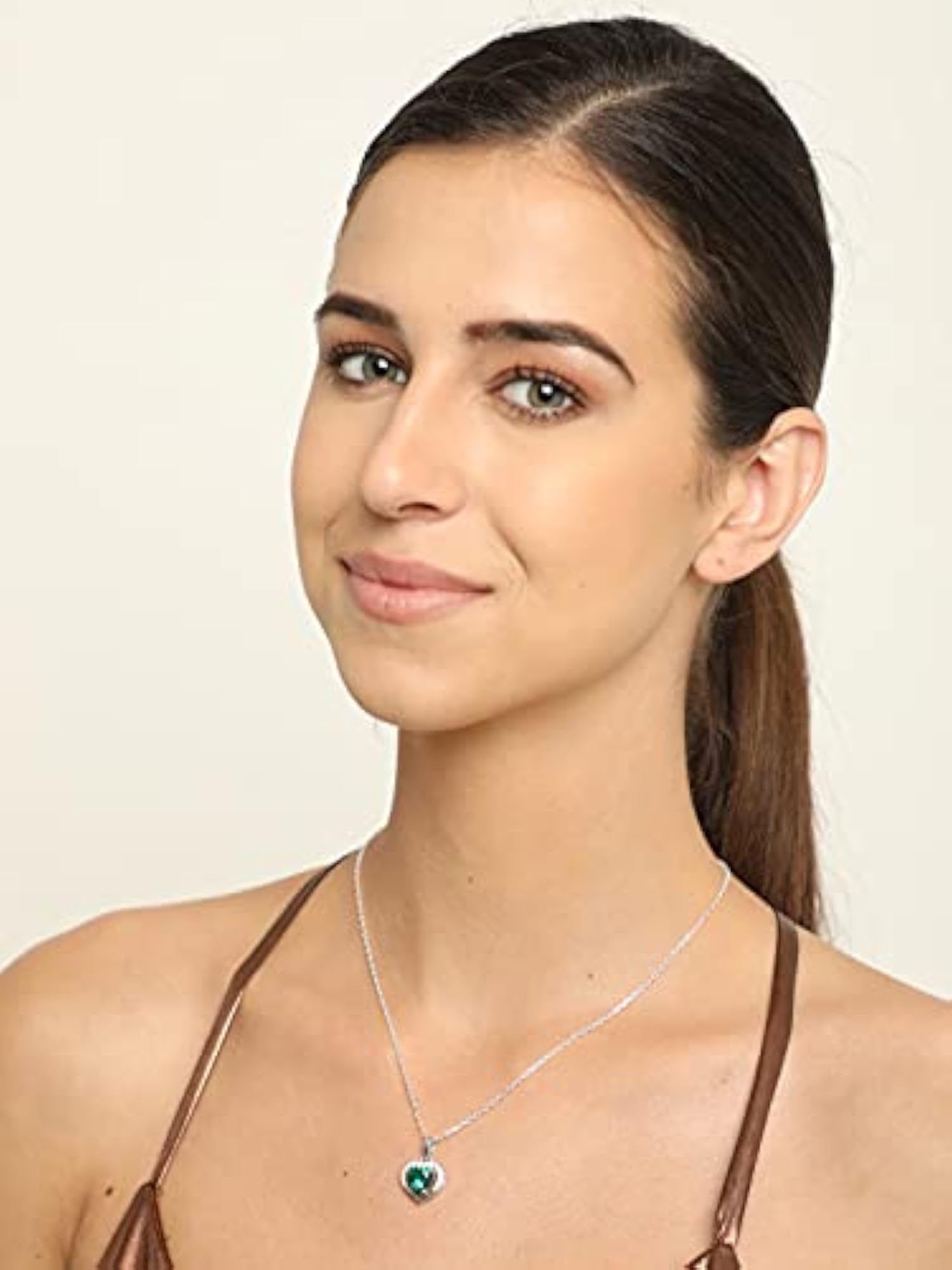 925 Sterling Silver Dark Green Heart Pendant Earring Chain Set