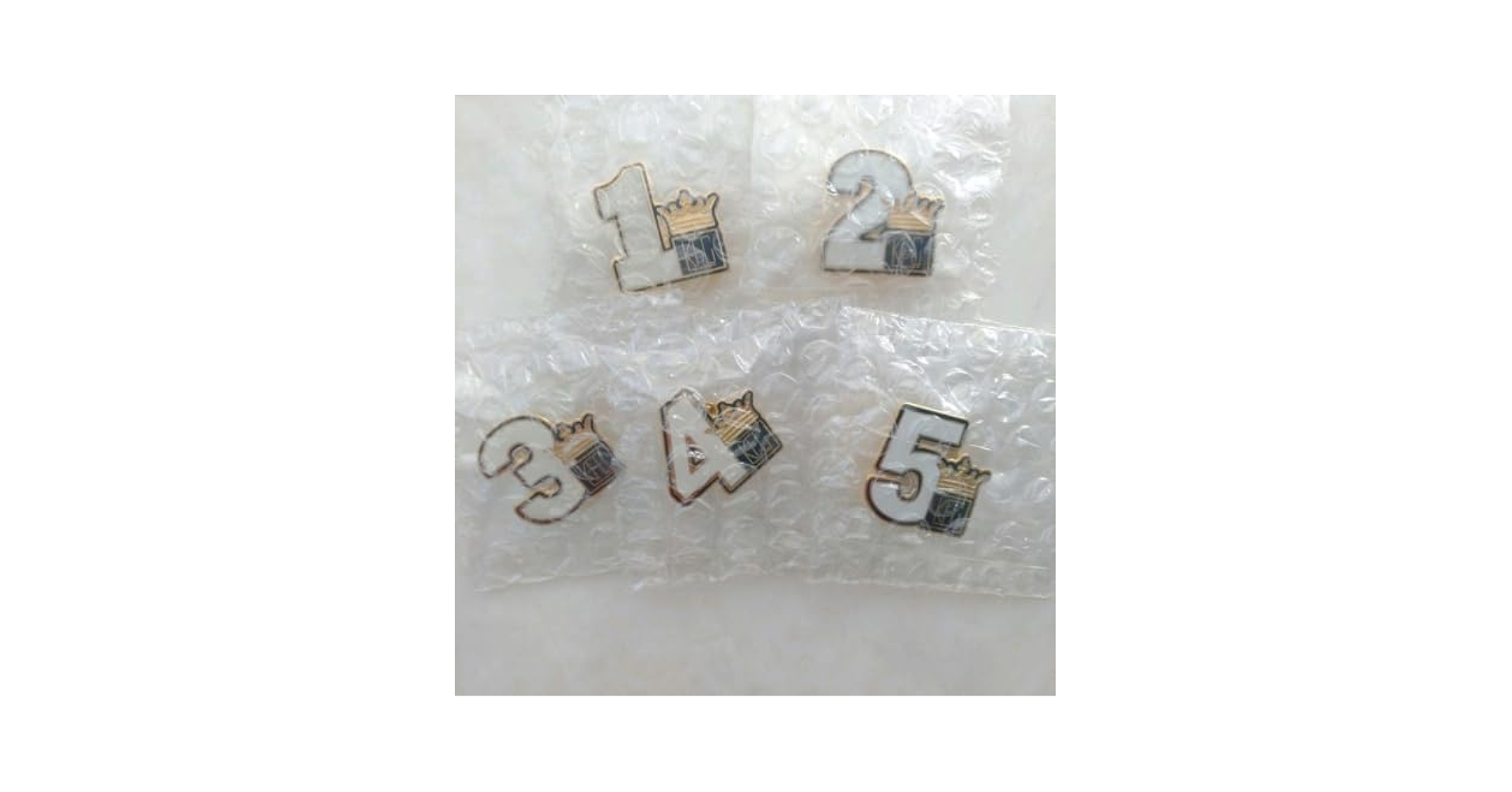 Amazon.co.jp: KREVA ファンクラブ KFC限定 ピンバッジ クレバ