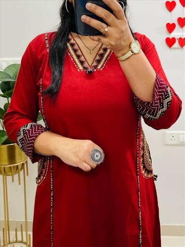 Image of MEERA FAB Women Floral Printed Pure Cotton Straight V-Neck Kurta with Palazzos & Dupatta