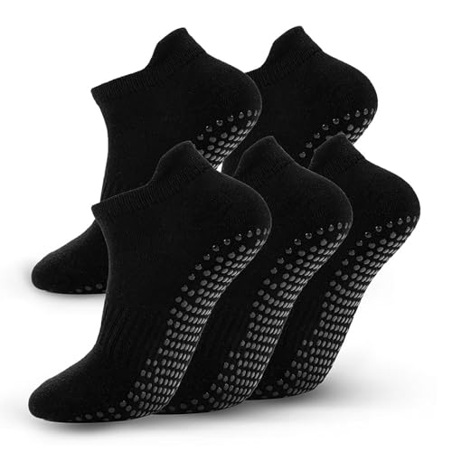 kepiibi 5 Pairs Black Pilates Grip Socks with Grips for Women Non Slip Yoga Grippy Crew Socks for Barre Hospital Barefoot Workout Dance Ballet