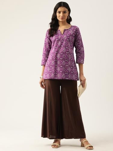 Image of feranoid Designer V-Neck Short Straight Kurti with 3Quarter Sleeves