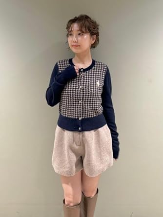 ⭐️り⭐️【LILY BROWN】ダーツラウンドフォルムショートパンツ Amazon | [リリーブラウン] ダーツラウンドフォルムショート