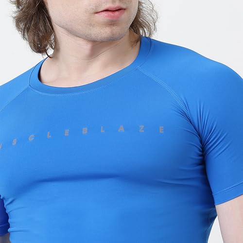 Image of MuscleBlaze Half Sleeve Compression T-Shirts for Men