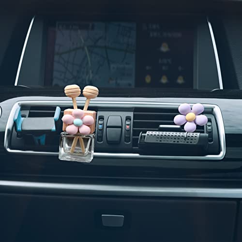 Image of Empty Car Essential Oil Diffuser Bottle with 4 Flower Air Vent Decor Clips, Clear Car Diffuser Glass Bottle for Perfume, Air Freshener, Auto Air Outlet Decoration Clip Interior Ornament Accessories