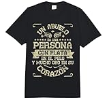 Un Abuelo ES UNA Persona Con Plata En El Pelo - Grandfather Comfort Colors Adult Heavyweight T-Shirt