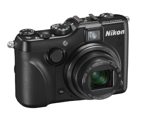 Nikon Coolpix P7100 Fotocamera Digitale Compatta, 10 Megapixel, Zoom 7,1X, 12.800 ISO max, LCD 3' orientabile, colore: nero [Versione EU]