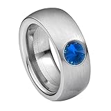 Solitärringe gehören zu den jungen Klassikern des Damenschmuck. In der Ringschiene funkelt der Stein je nach Brillanz in himmelblau bis dunkelblau.