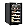 Cave à Vin de mise en service CANDY DiVino CWC 021 ELSP/N 73 litres, 21 bouteilles, conservation 7 à 18°C, Interface Electronique, 6 Clayettes en bois, 39 d(B)A, poignées intégrées, couleur noire