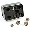 shibby 60014773 – 7 polyedrische metalen dobbelstenen voor rollen- en tabletopspellen in Steampunk koper-brons-look incl. opbergdoos