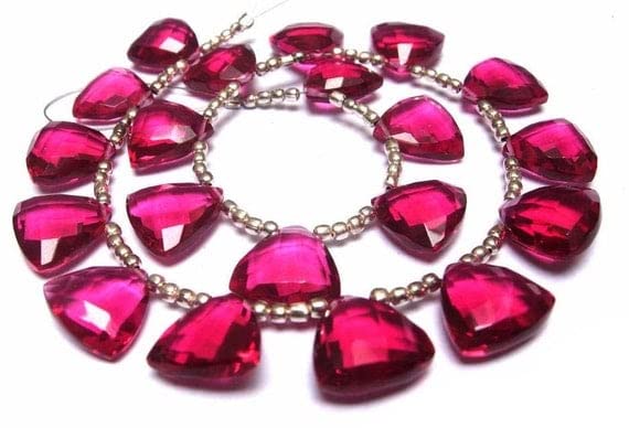 Quartz rose rubellite briolette trillion 12mm LKBEADS pour création de bijoux uniques