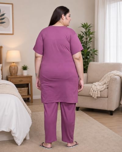 Image of In Love Women's Printed Cotton Plus Size Longline T-Shirt with Pockets | Cotton fabric - soft longline T-shirt with easy plus-size fit