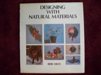 Hardcover Designing with natural materials Book